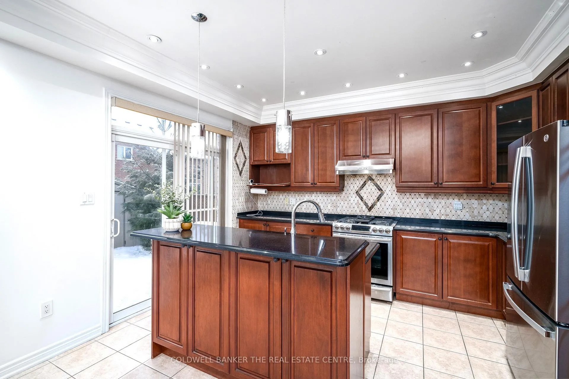 Photo 10 of 11 Forestbrook Drive, Markham, Box Grove — HOMEH