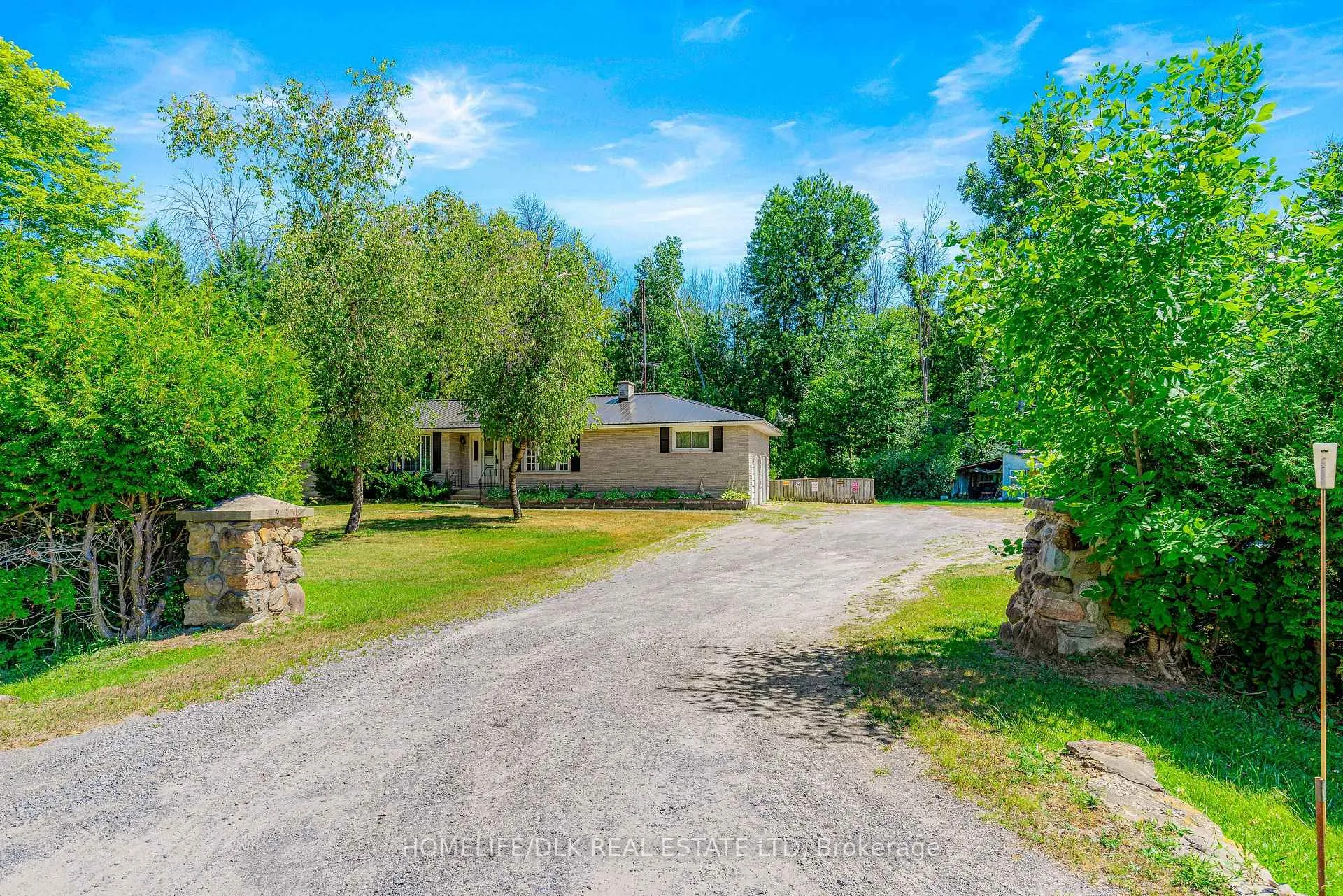 Photo 2 of 2149 2nd Concession Road, Augusta, Augusta Twp — HOMEH