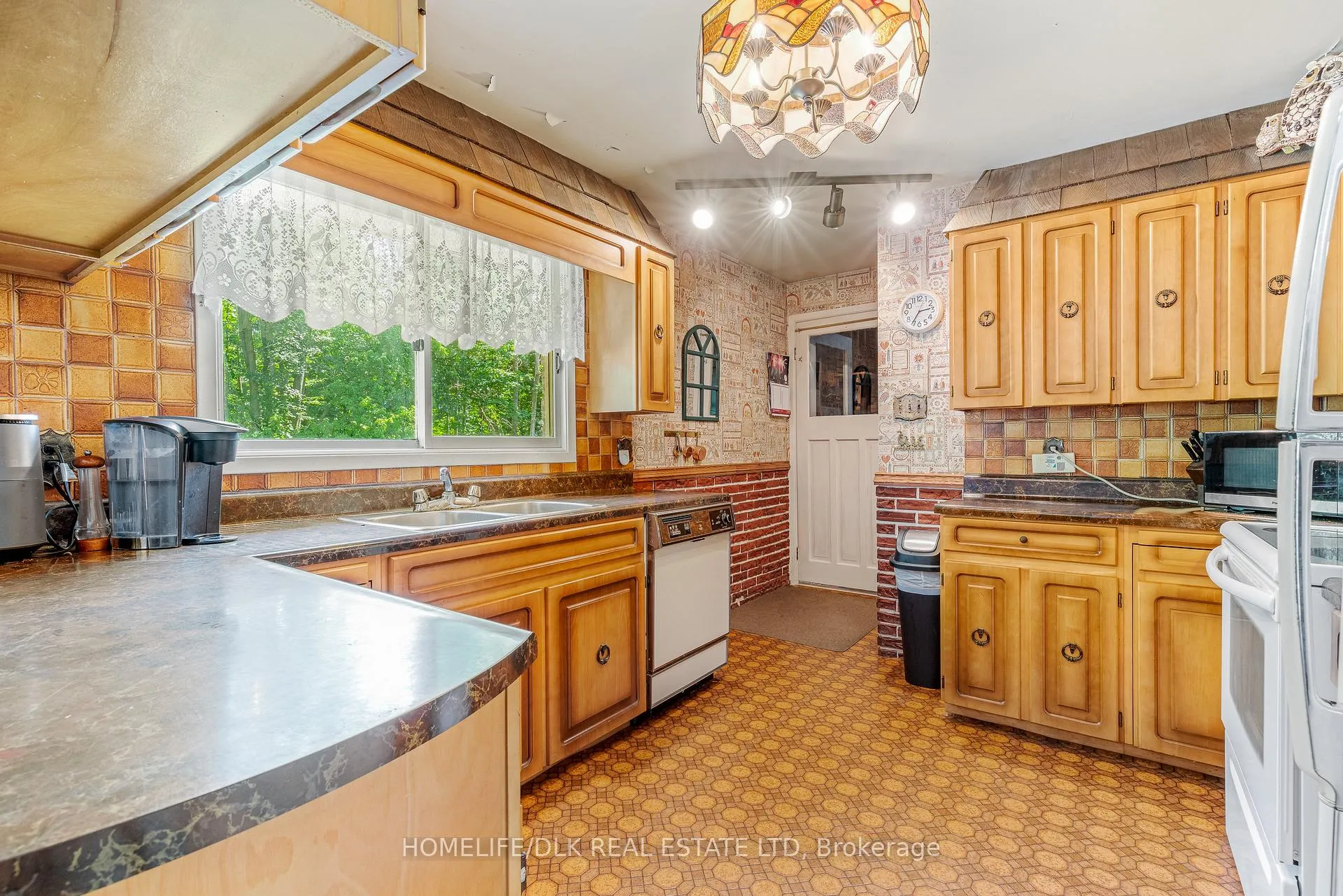Photo 8 of 2149 2nd Concession Road, Augusta, Augusta Twp — HOMEH