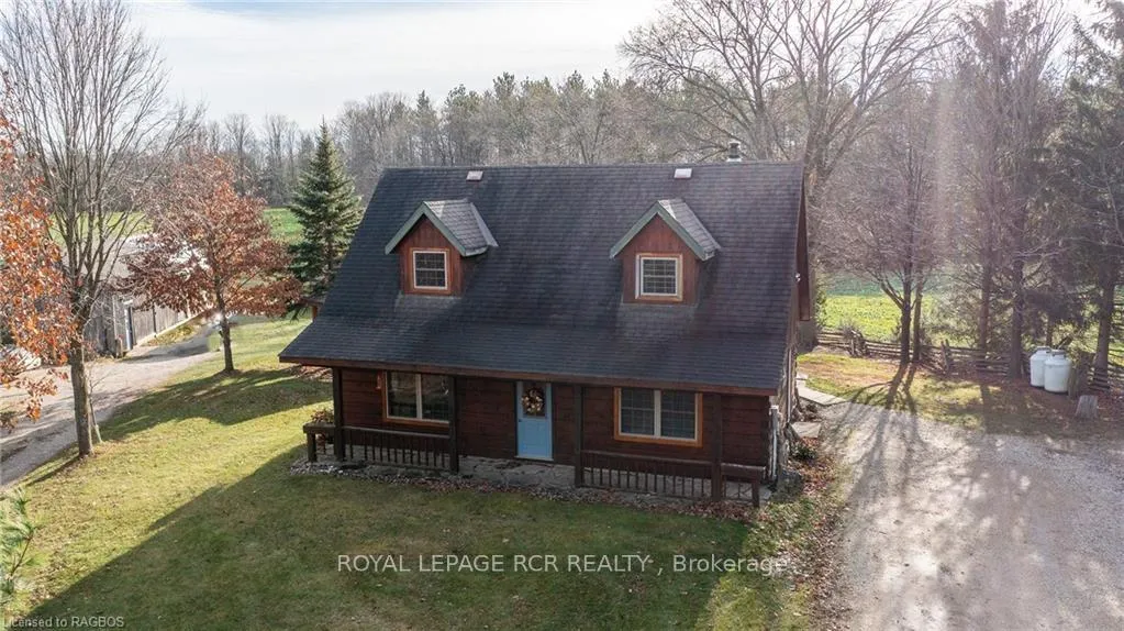 Photo 2 of 382890 Sideroad 18, West Grey — HOMEH