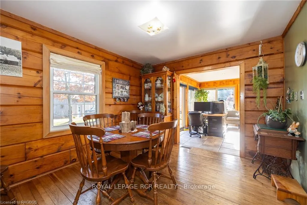 Photo 10 of 382890 Sideroad 18, West Grey — HOMEH