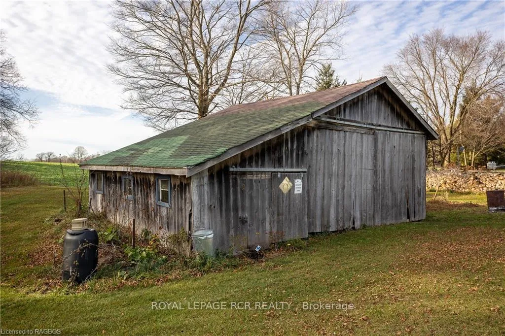 Photo 36 of 382890 Sideroad 18, West Grey — HOMEH