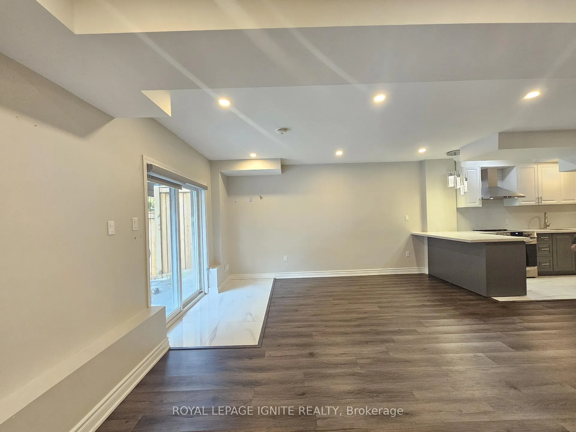 Photo 2 of Unit Bsmt, 143 Auckland Drive, Whitby, Rural Whitby — HOMEH