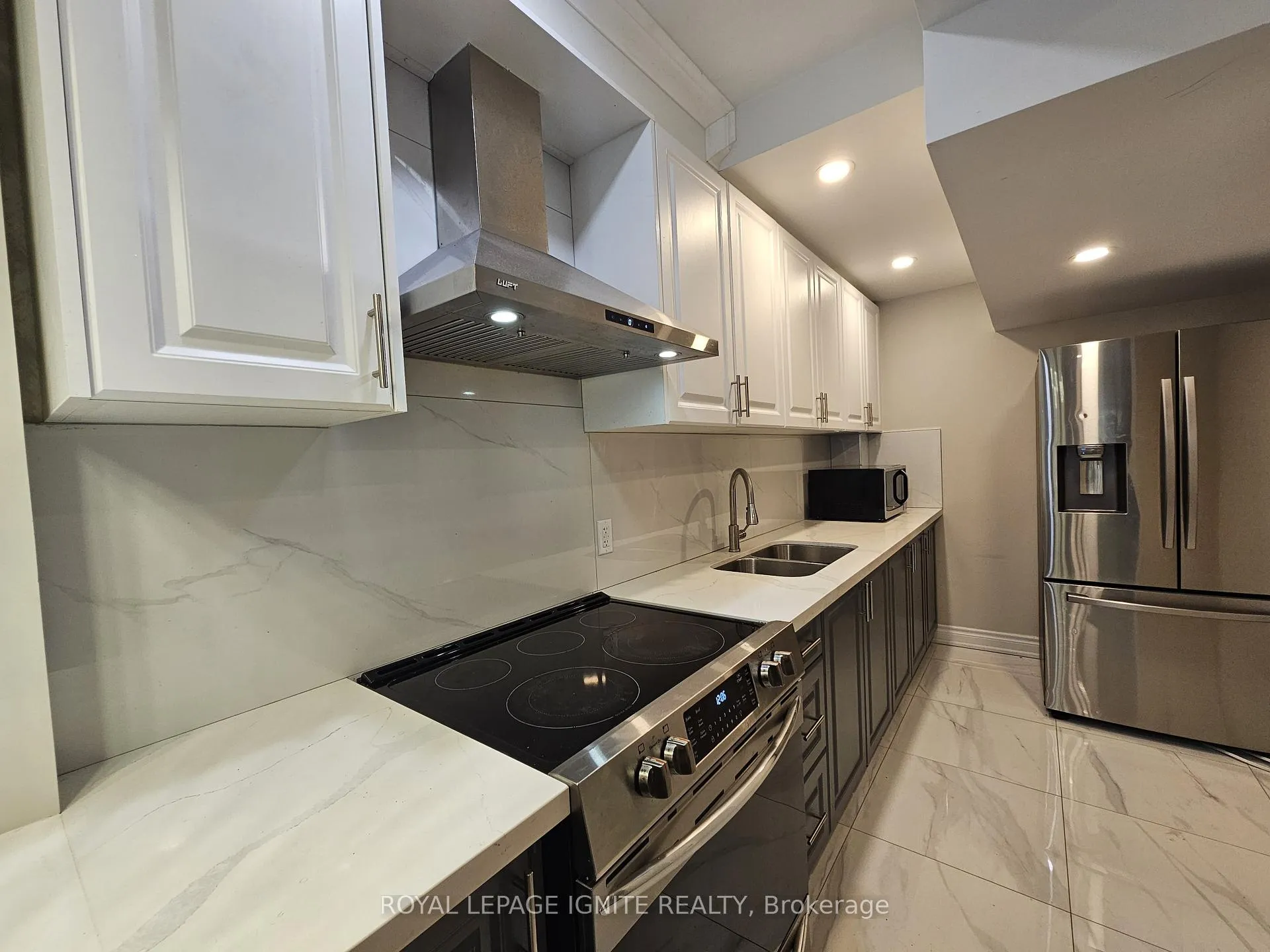 Photo 7 of Unit Bsmt, 143 Auckland Drive, Whitby, Rural Whitby — HOMEH