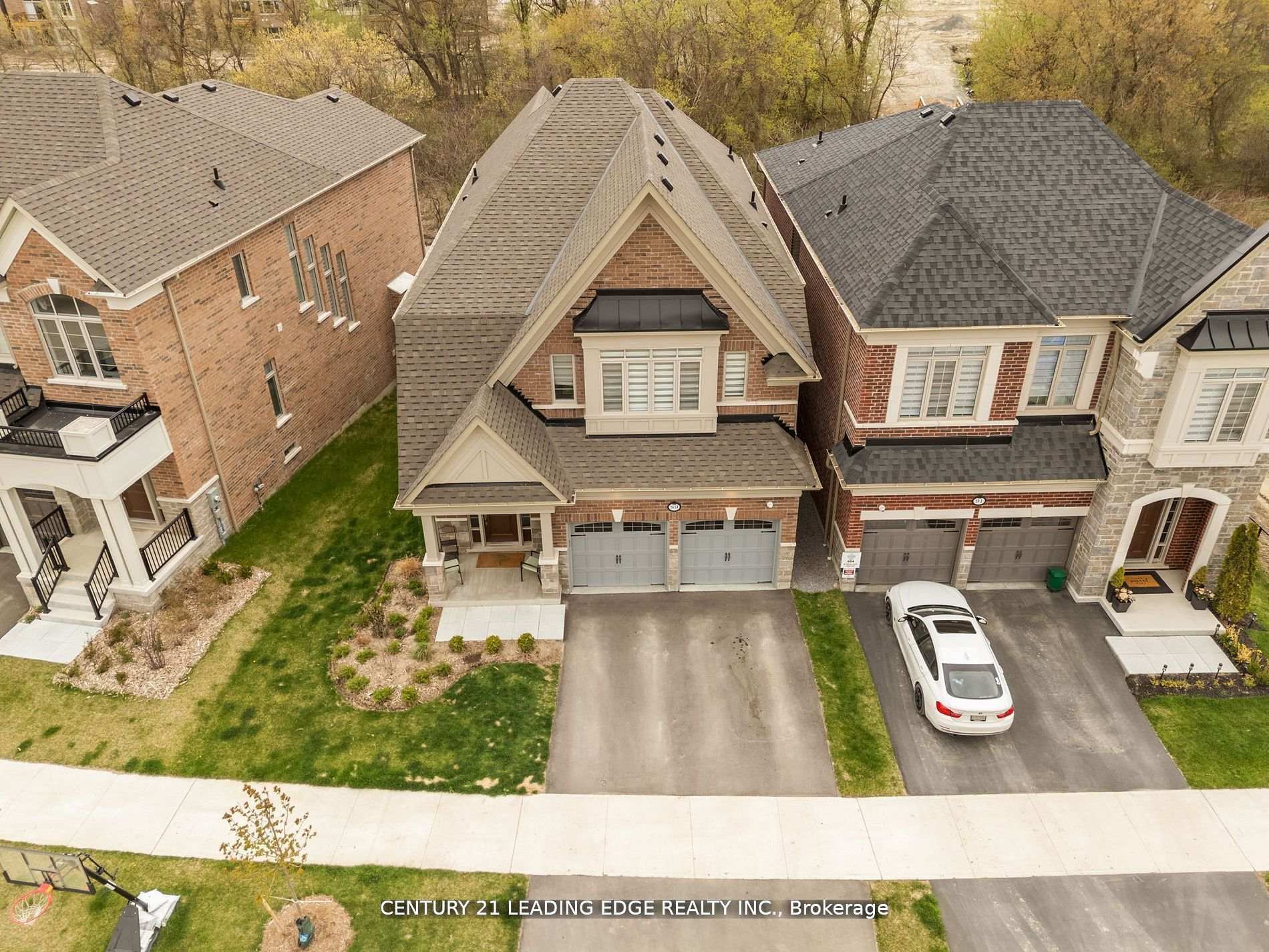 Photo 23 of 89 Deer Ridge Crescent, Whitby, Rural Whitby — HOMEH