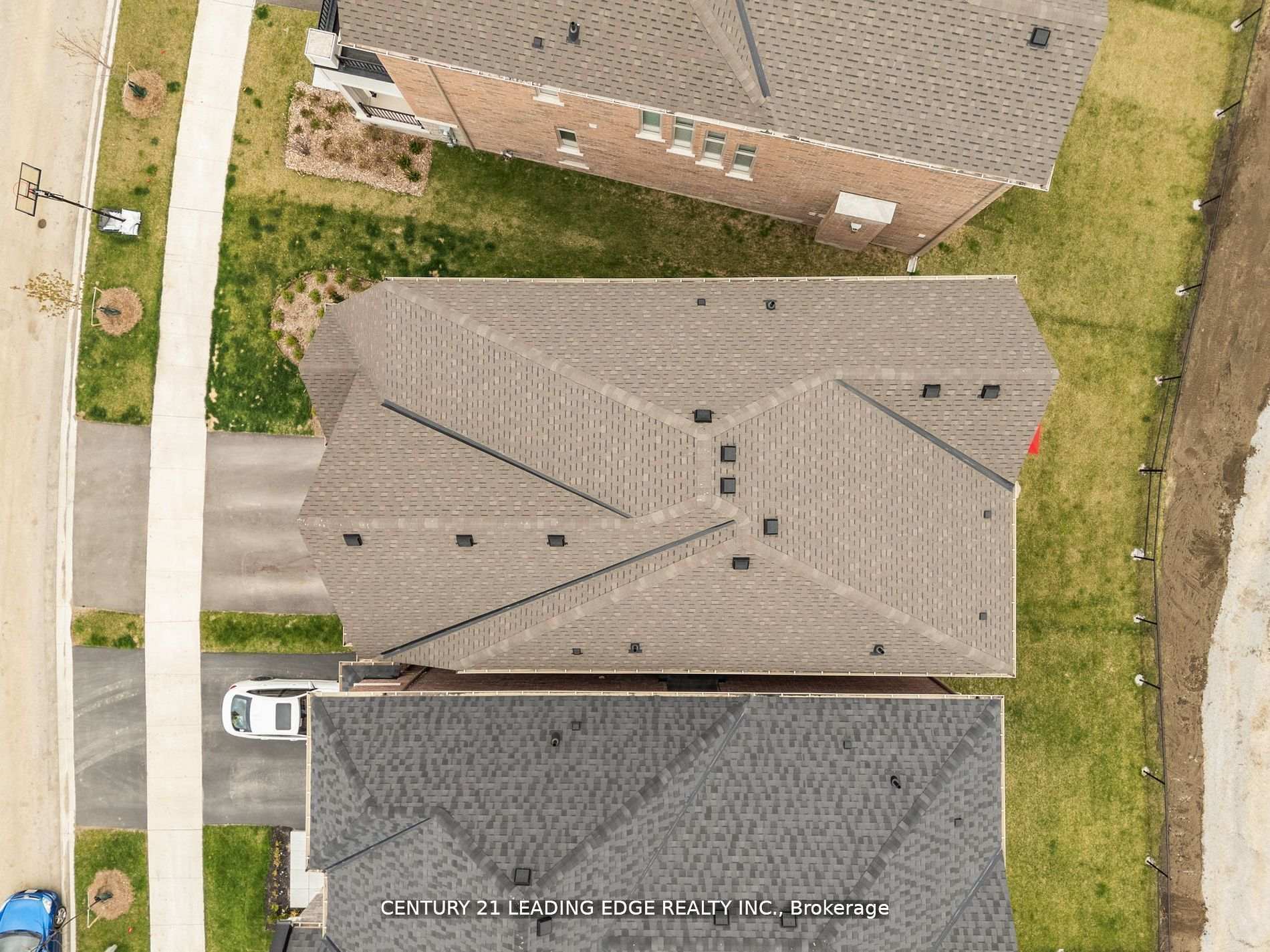 Photo 84 of 89 Deer Ridge Crescent, Whitby, Rural Whitby — HOMEH