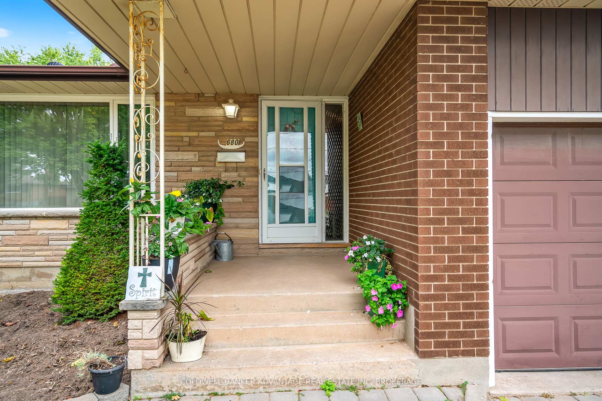 Photo 4 of 680 Clare Avenue, Welland, N. Welland — HOMEH