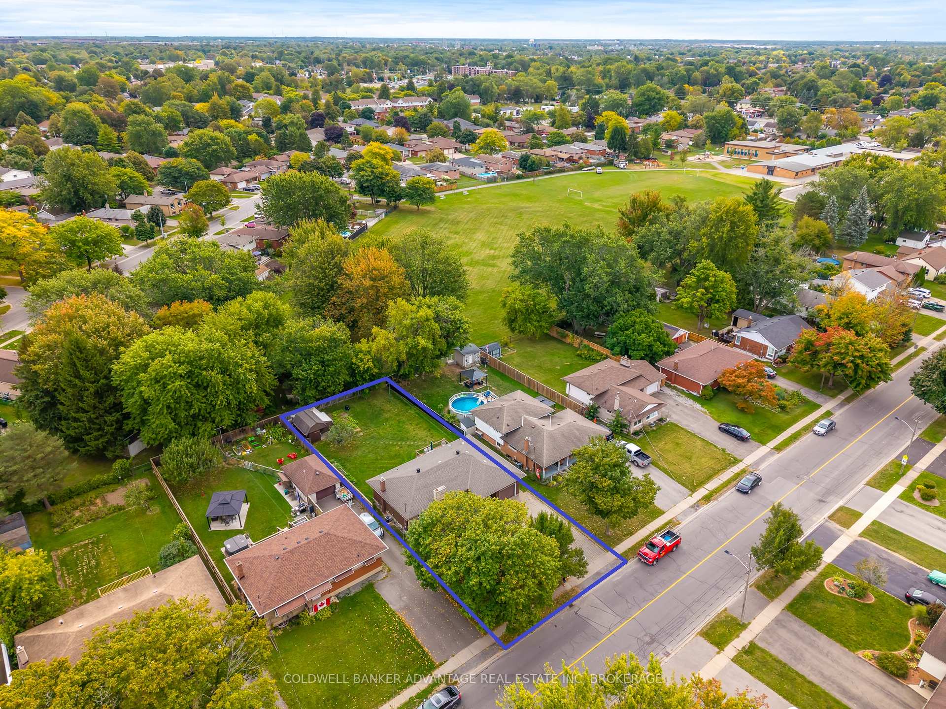Photo 33 of 680 Clare Avenue, Welland, N. Welland — HOMEH