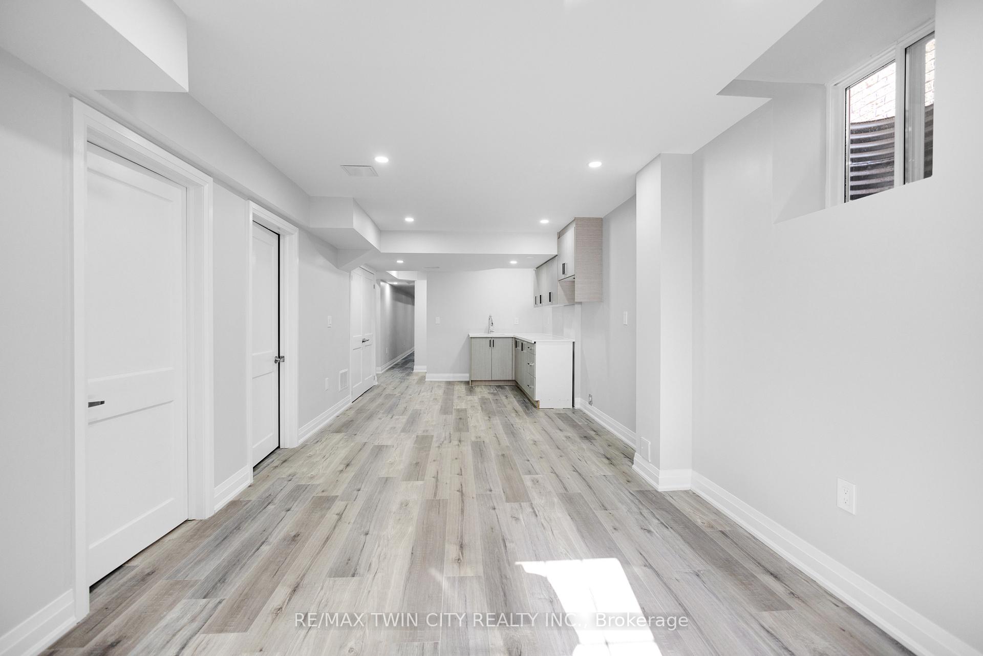 Photo 34 of 174 Mactier Drive, Vaughan, Kleinburg — HOMEH