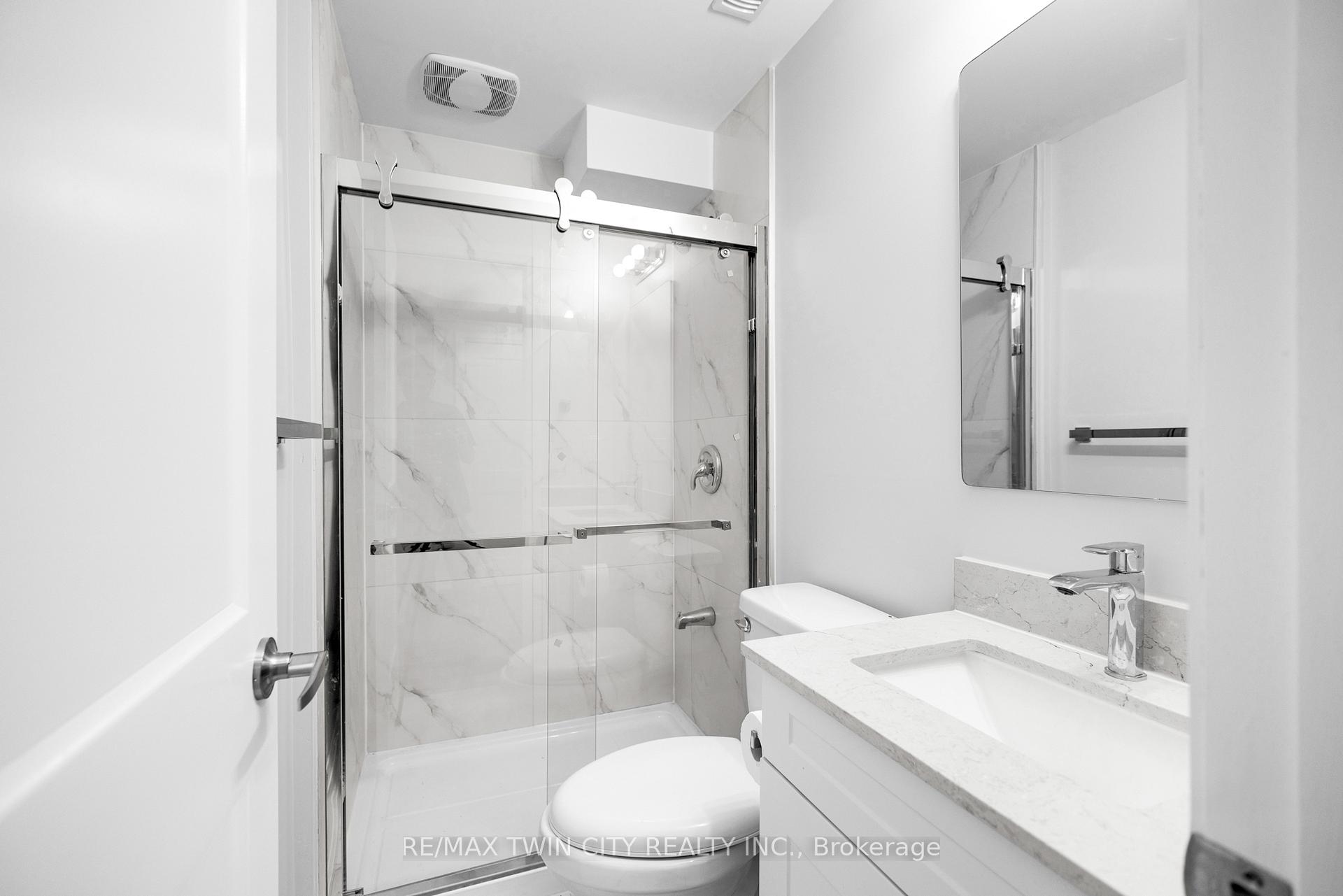 Photo 38 of 174 Mactier Drive, Vaughan, Kleinburg — HOMEH