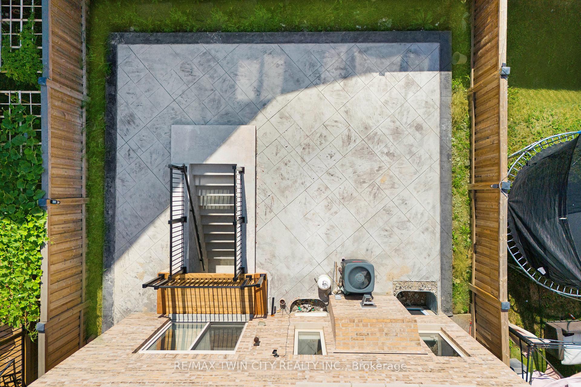 Photo 44 of 174 Mactier Drive, Vaughan, Kleinburg — HOMEH