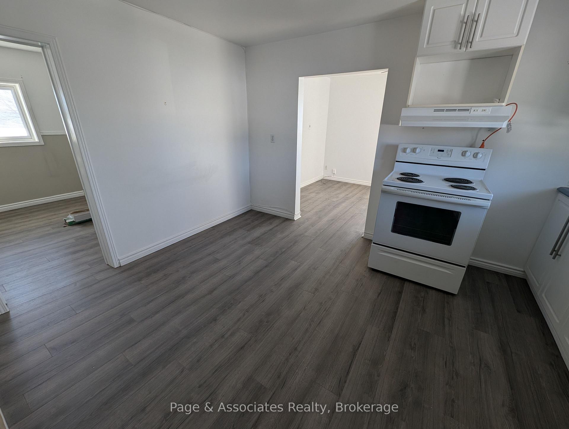 Photo 10 of 174 Carrie Street, West Nipissing, Sturgeon Falls — HOMEH