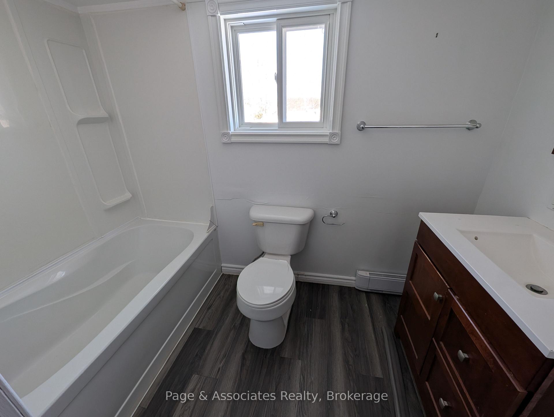 Photo 12 of 174 Carrie Street, West Nipissing, Sturgeon Falls — HOMEH