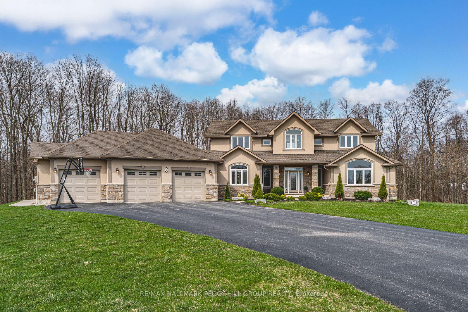Front of 2 Sumach Court
