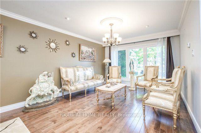 Photo 3 of 28 Hawkstone Crescent, Whitby, Blue Grass Meadows — HOMEH