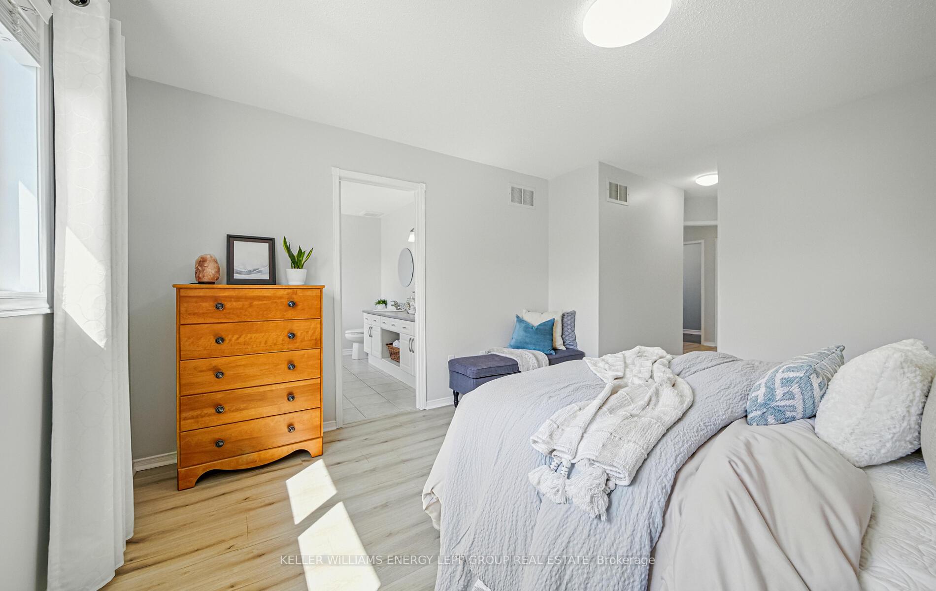 Photo 79 of 17 Beaumaris Crescent, Whitby, Brooklin — HOMEH