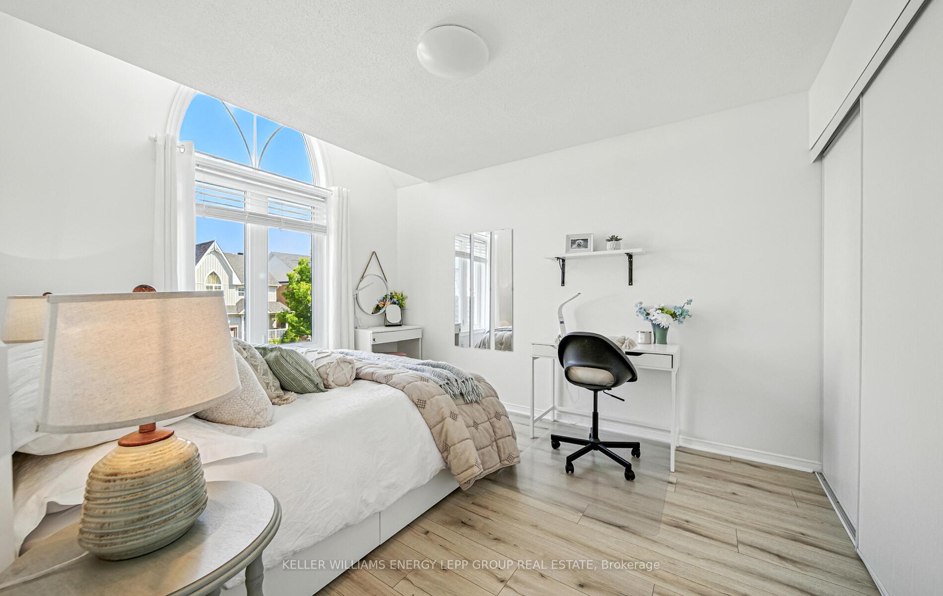 Photo 93 of 17 Beaumaris Crescent, Whitby, Brooklin — HOMEH