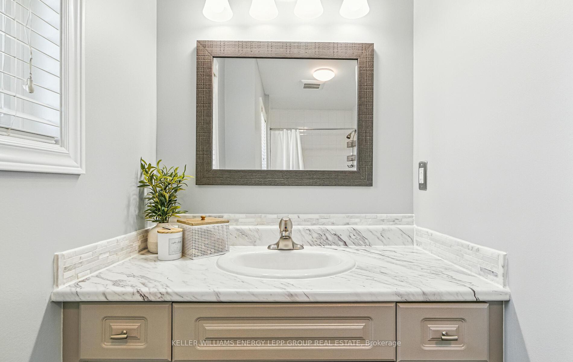 Photo 97 of 17 Beaumaris Crescent, Whitby, Brooklin — HOMEH
