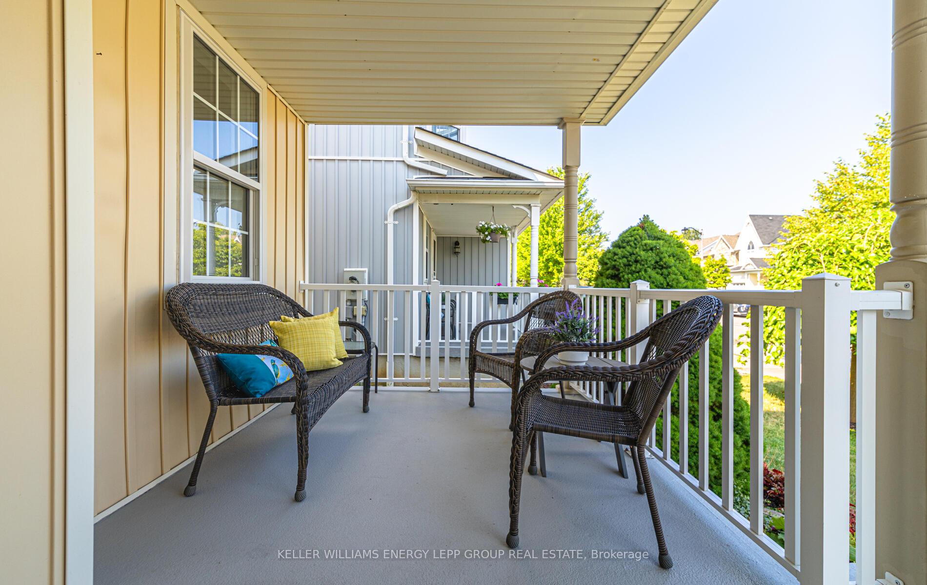 Photo 25 of 17 Beaumaris Crescent, Whitby, Brooklin — HOMEH