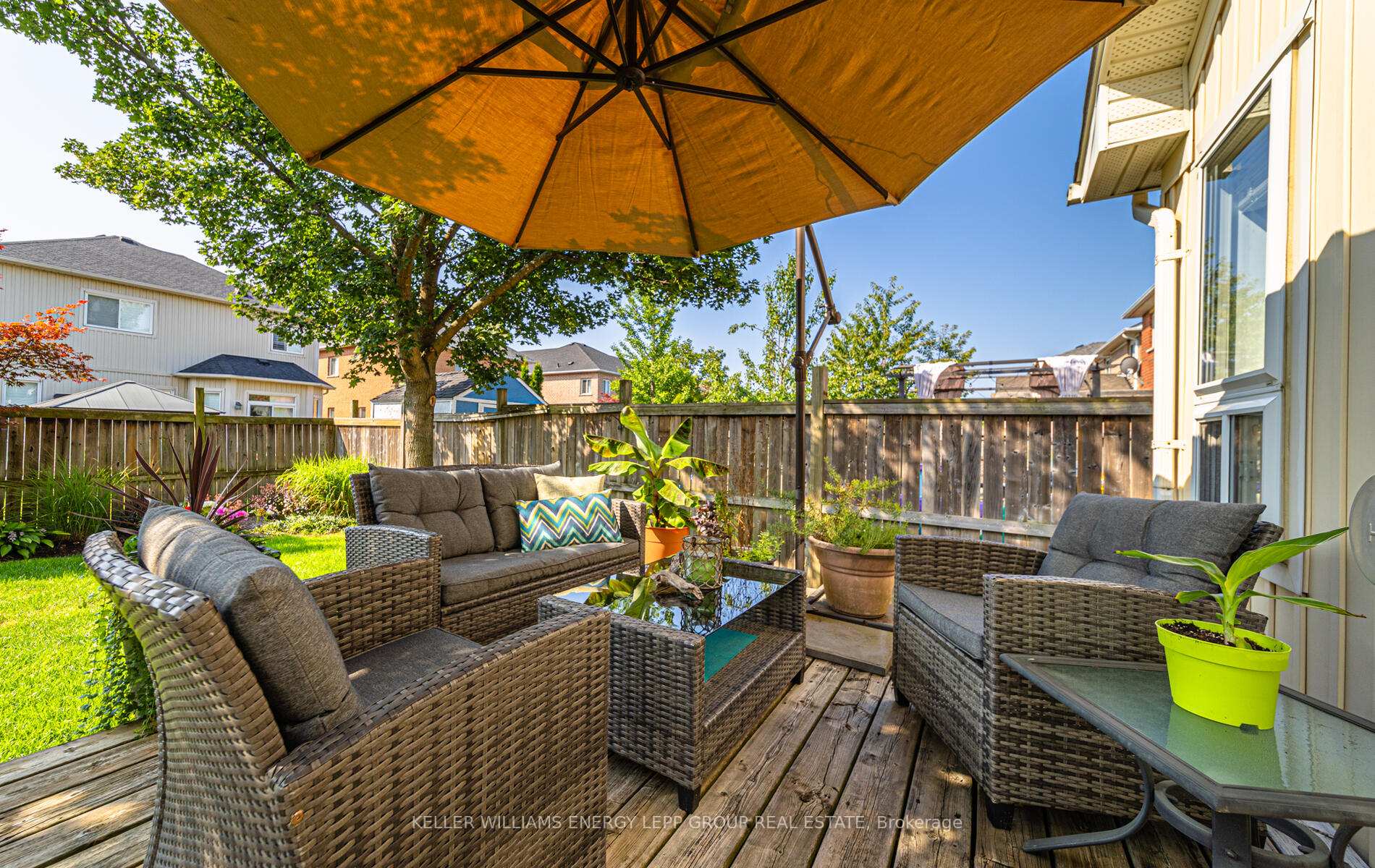 Photo 29 of 17 Beaumaris Crescent, Whitby, Brooklin — HOMEH