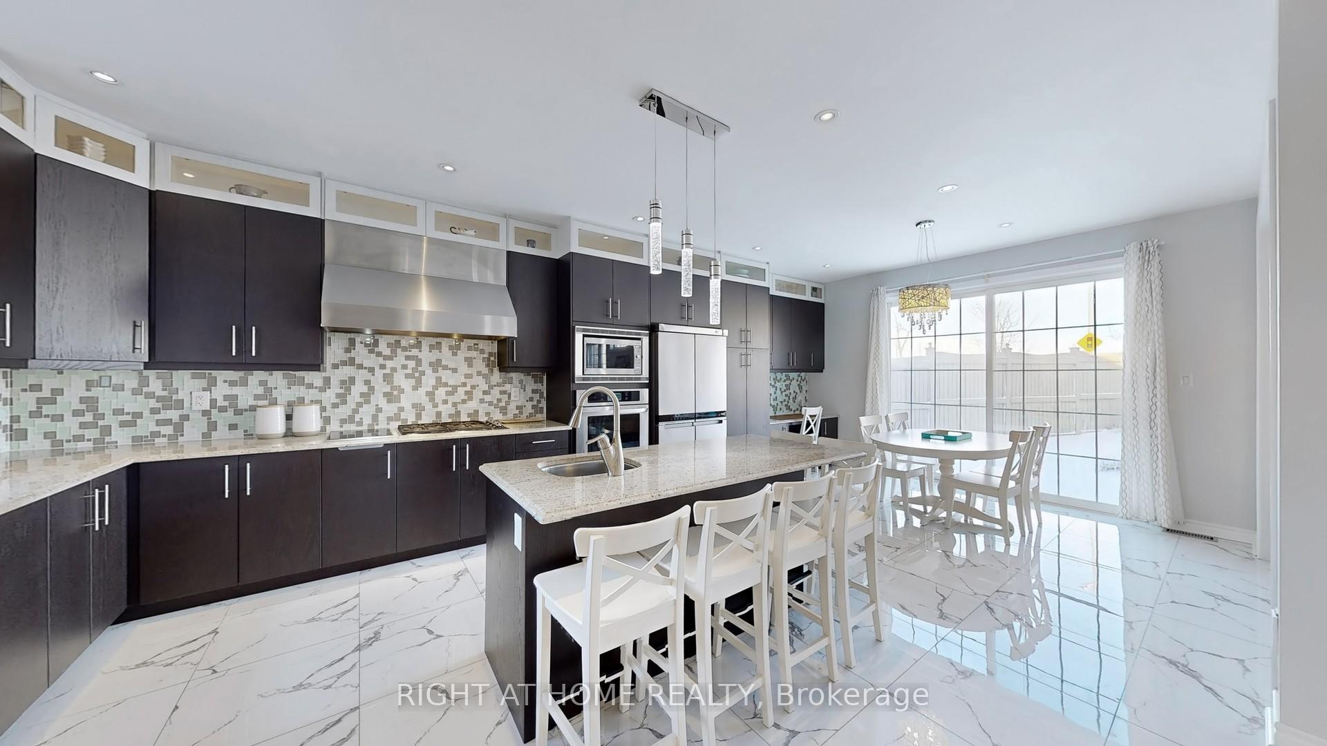 Photo 10 of 59 Gillings Street, Markham, Victoria Square — HOMEH