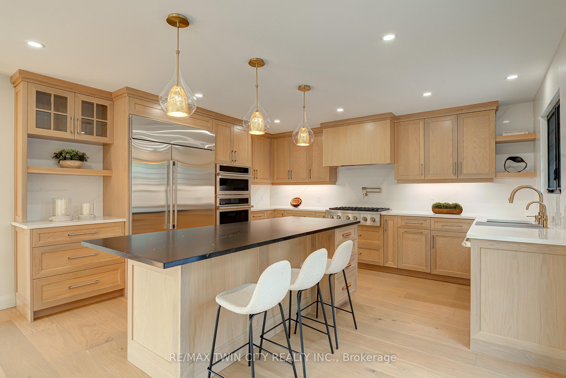 Photo 11 of 18 Northside Drive, Woolwich — HOMEH