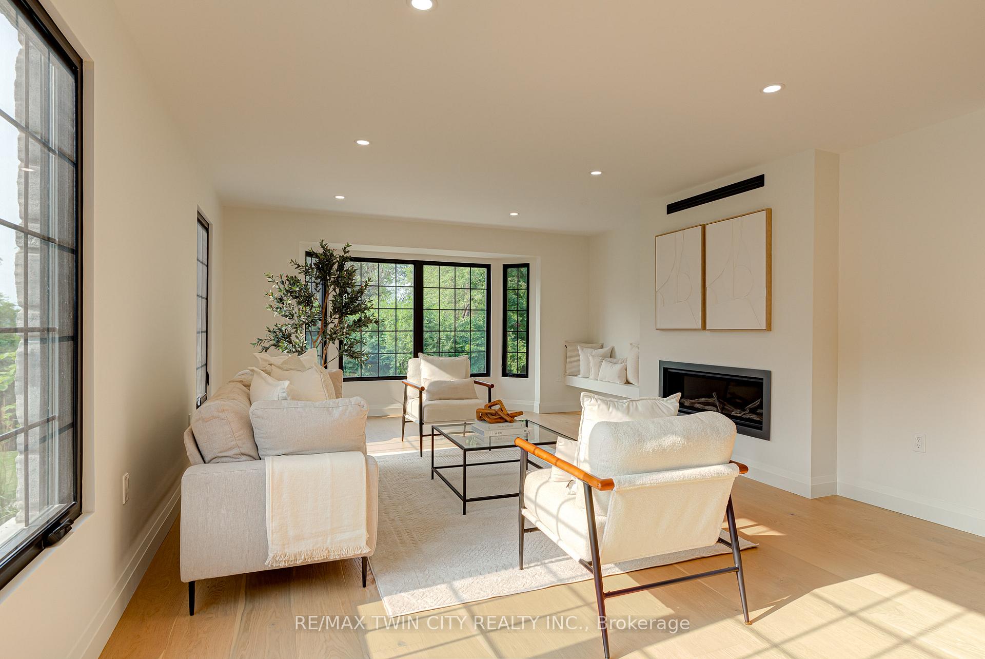 Photo 20 of 18 Northside Drive, Woolwich — HOMEH