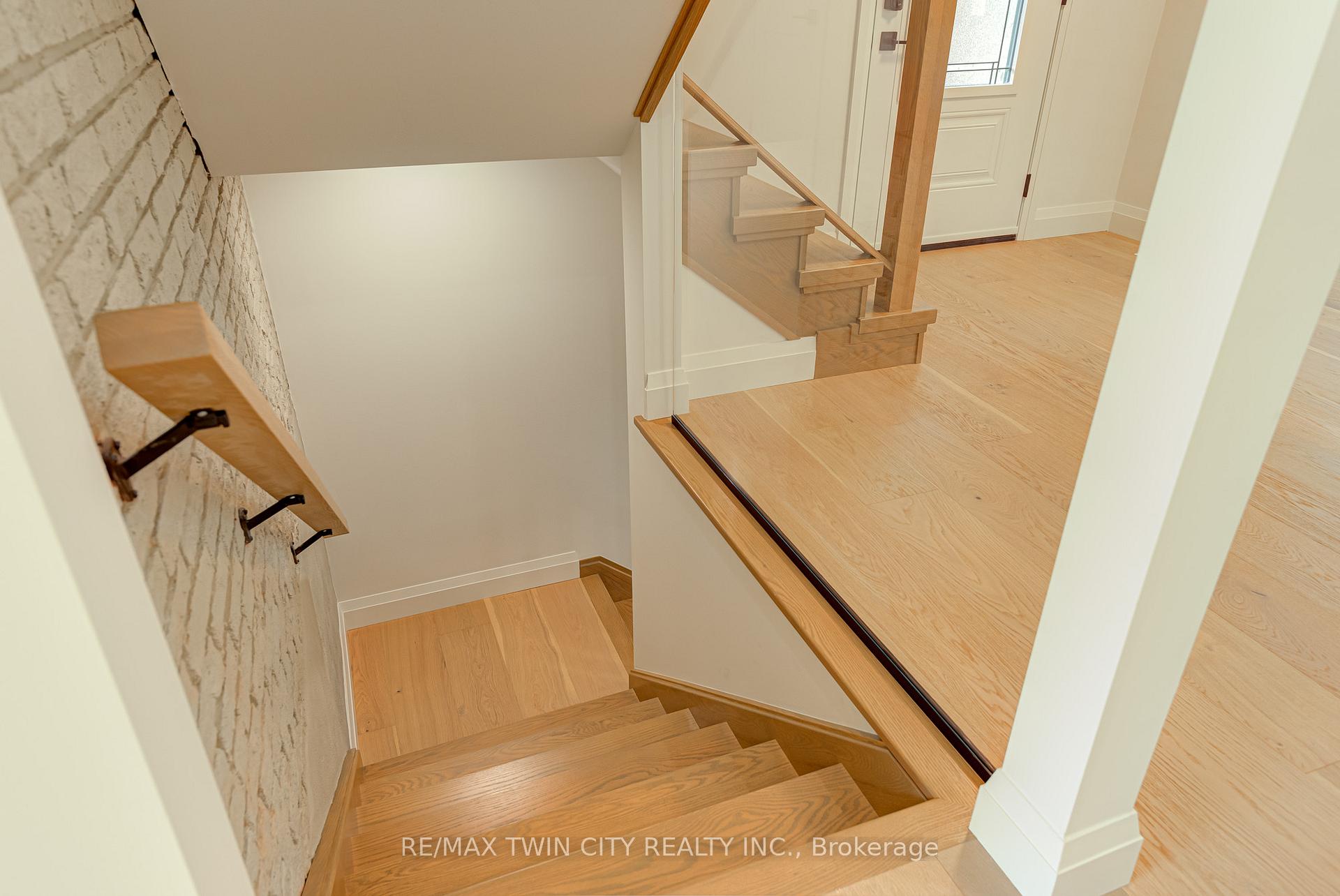 Photo 33 of 18 Northside Drive, Woolwich — HOMEH