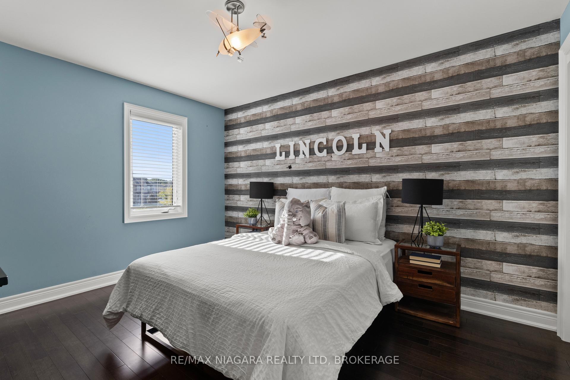 Photo 25 of 55 Spruce Crescent, Welland, Coyle Creek — HOMEH