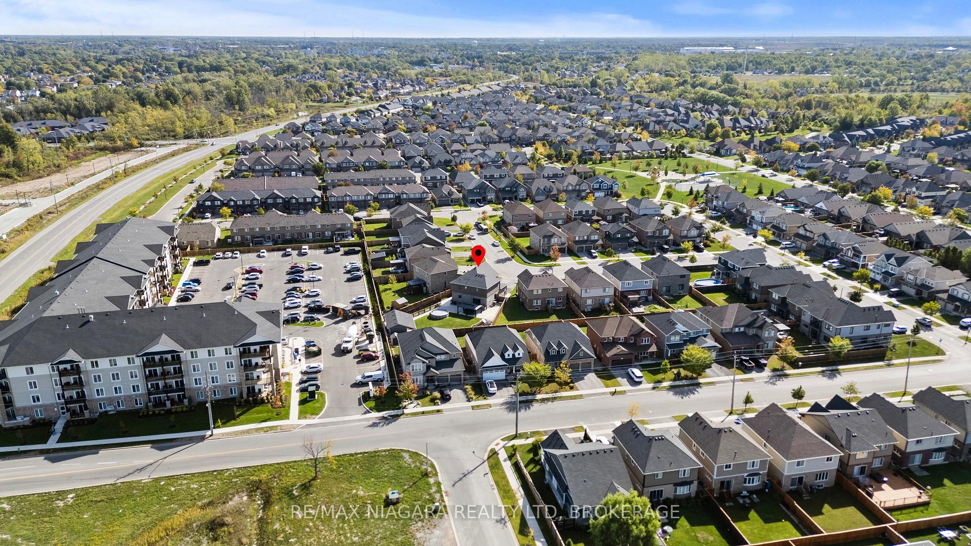 Photo 46 of 55 Spruce Crescent, Welland, Coyle Creek — HOMEH