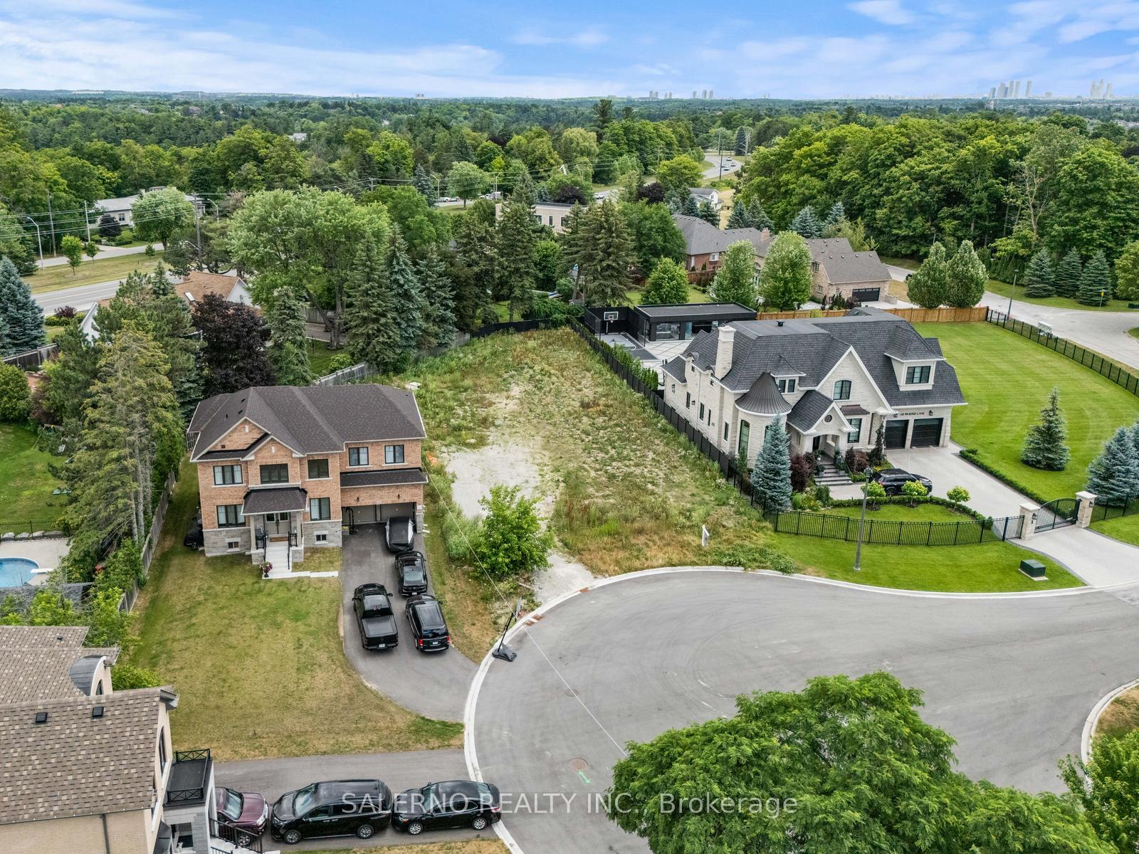 Photo 5 of 76 Whisper Lane, Vaughan, Kleinburg — HOMEH