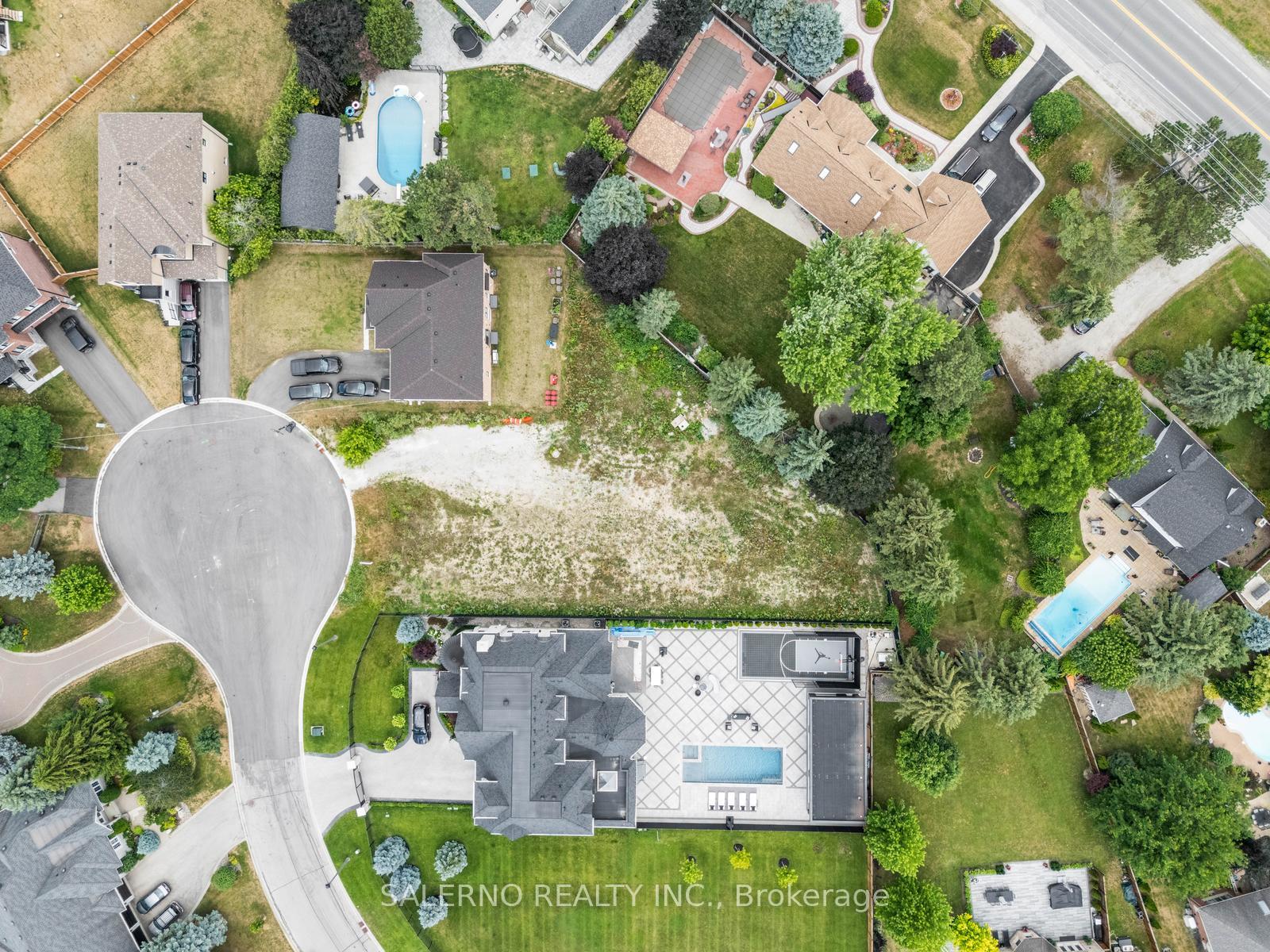 Photo 16 of 76 Whisper Lane, Vaughan, Kleinburg — HOMEH