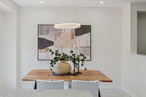 Photo 10 of 20 Regatta Crescent, Whitby, Port Whitby — HOMEH
