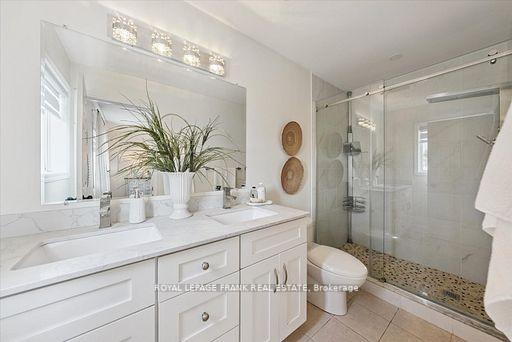Photo 13 of 20 Regatta Crescent, Whitby, Port Whitby — HOMEH