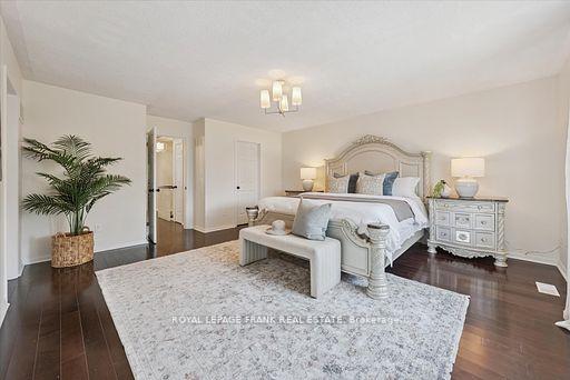 Photo 16 of 20 Regatta Crescent, Whitby, Port Whitby — HOMEH