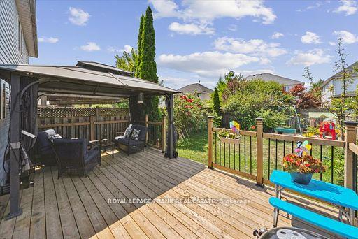 Photo 26 of 20 Regatta Crescent, Whitby, Port Whitby — HOMEH