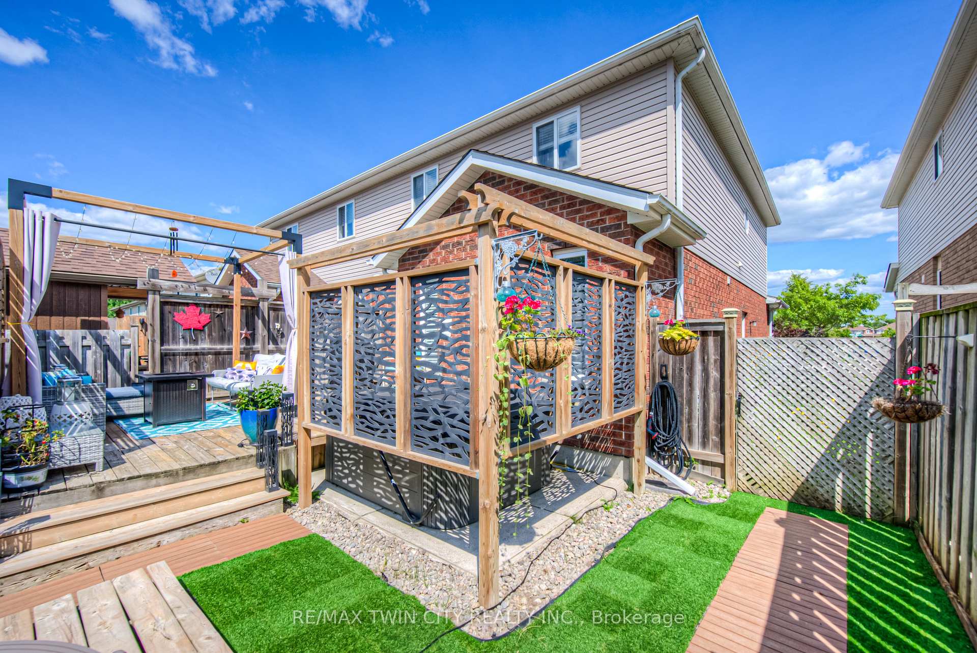 Photo 36 of 80 Raising Mill Gate, Woolwich — HOMEH