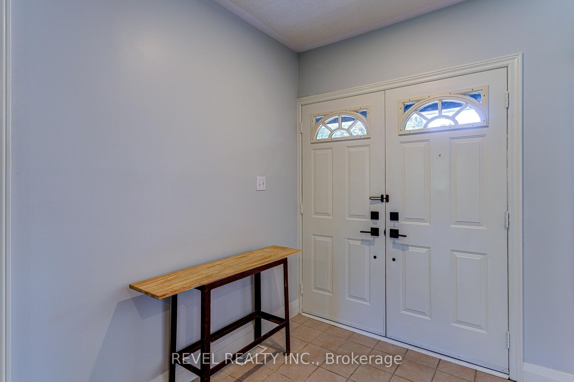 Photo 5 of 141 Wasaga Sands Drive E, Wasaga Beach — HOMEH