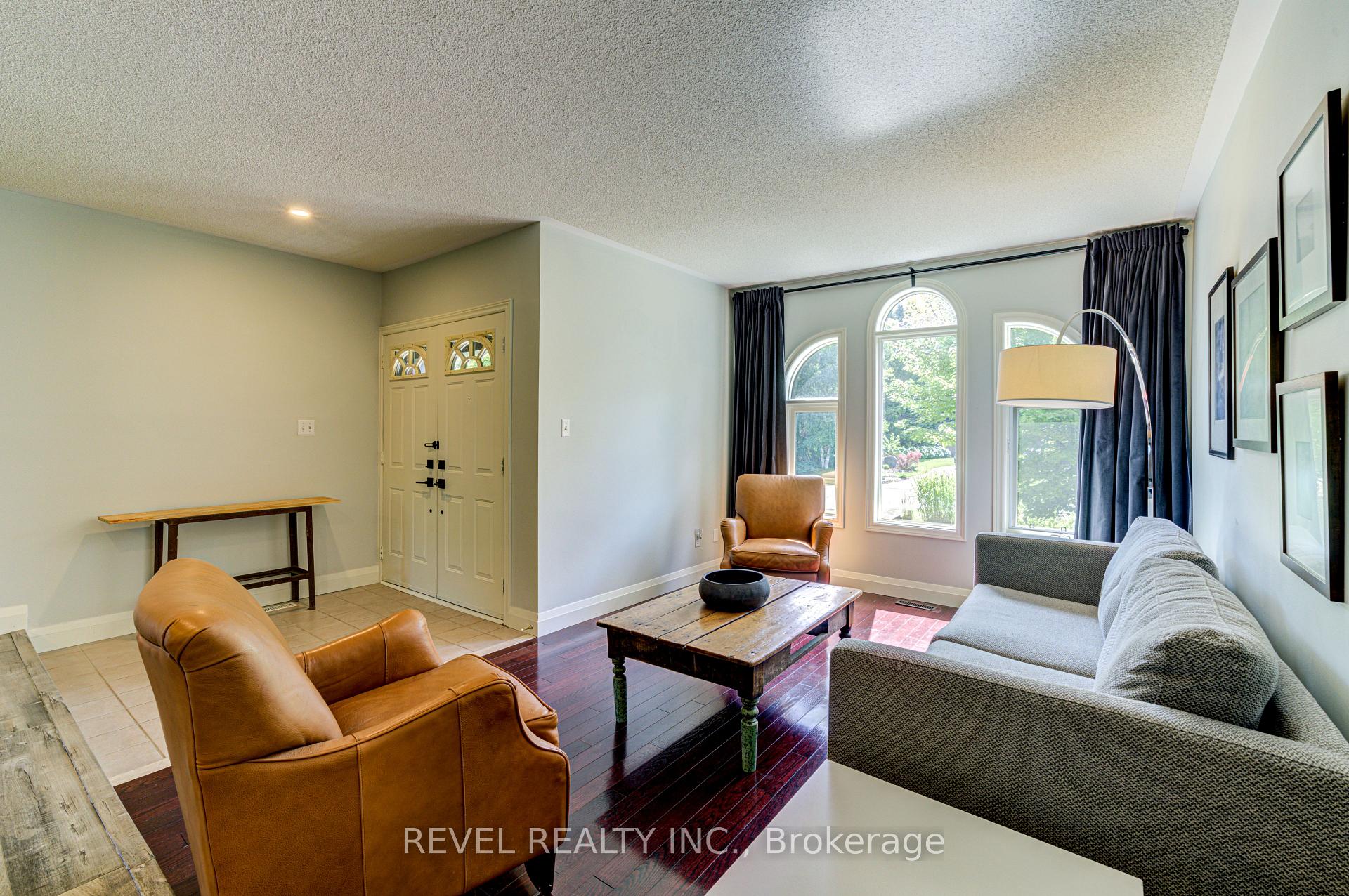 Photo 8 of 141 Wasaga Sands Drive E, Wasaga Beach — HOMEH