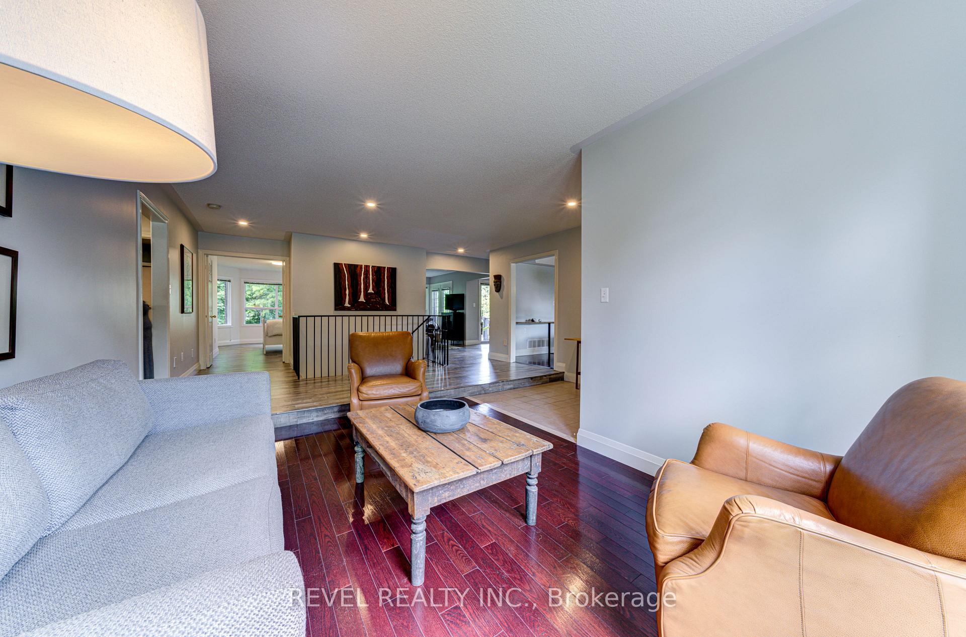 Photo 9 of 141 Wasaga Sands Drive E, Wasaga Beach — HOMEH