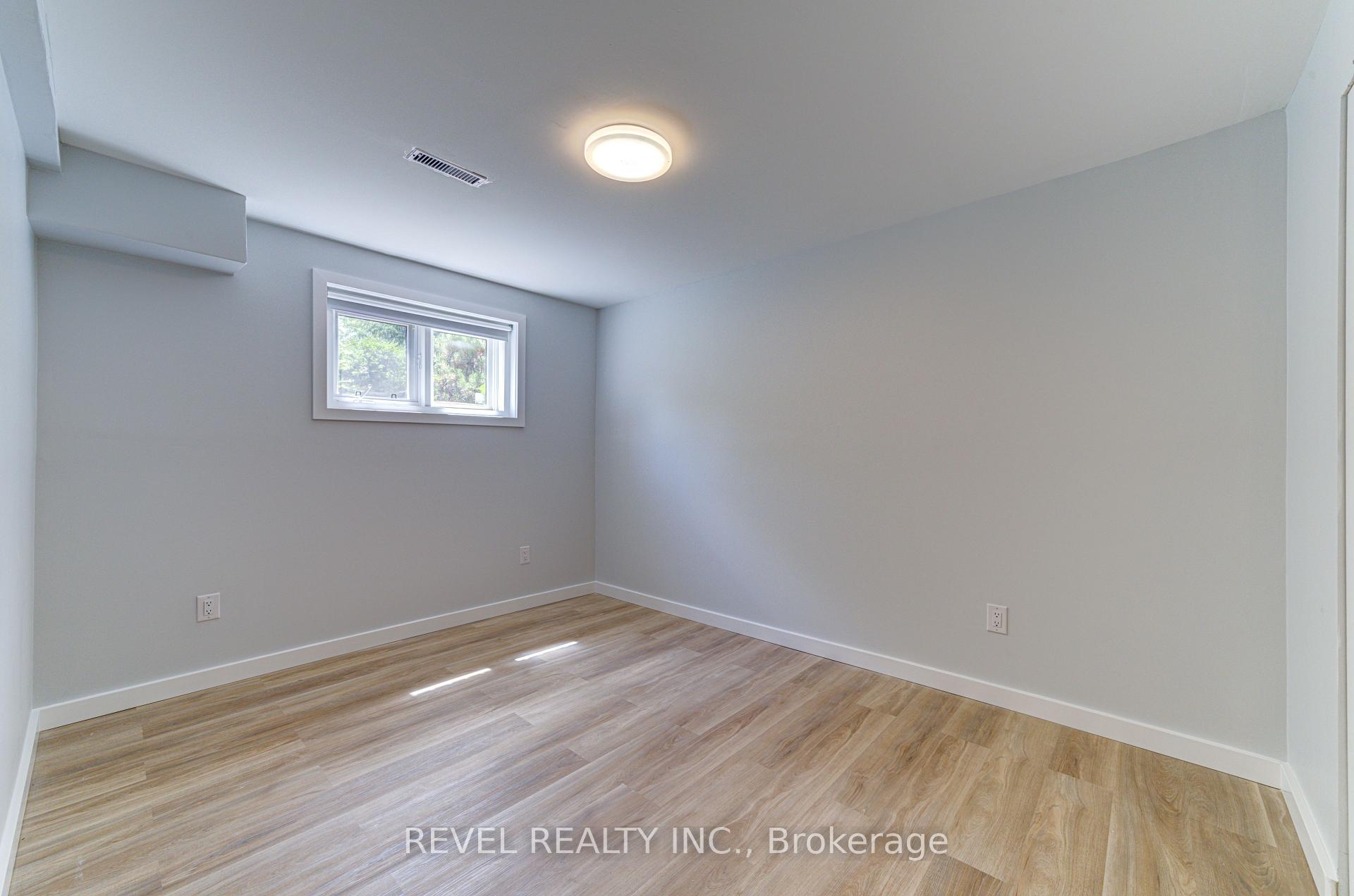 Photo 33 of 141 Wasaga Sands Drive E, Wasaga Beach — HOMEH