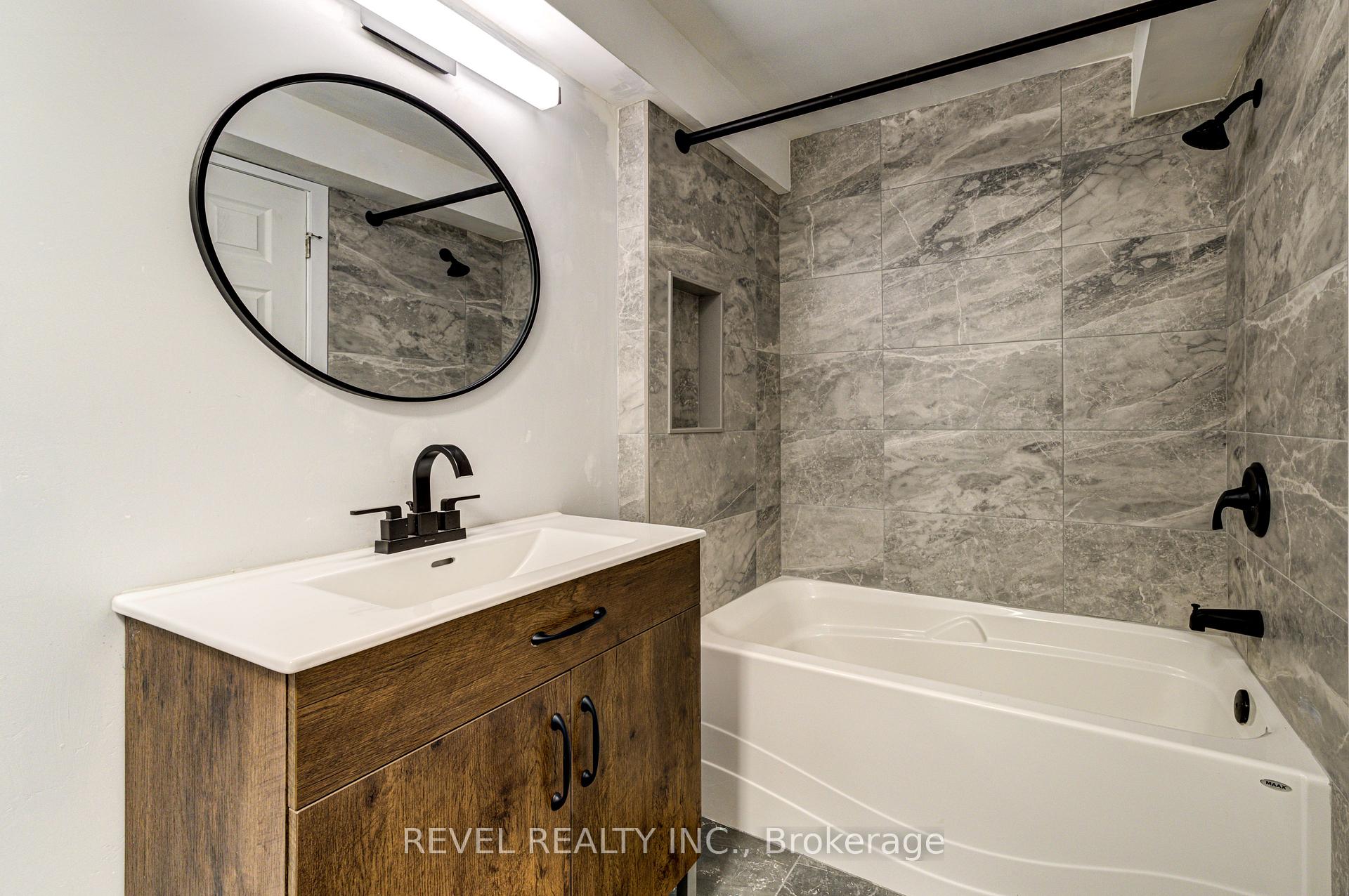 Photo 36 of 141 Wasaga Sands Drive E, Wasaga Beach — HOMEH