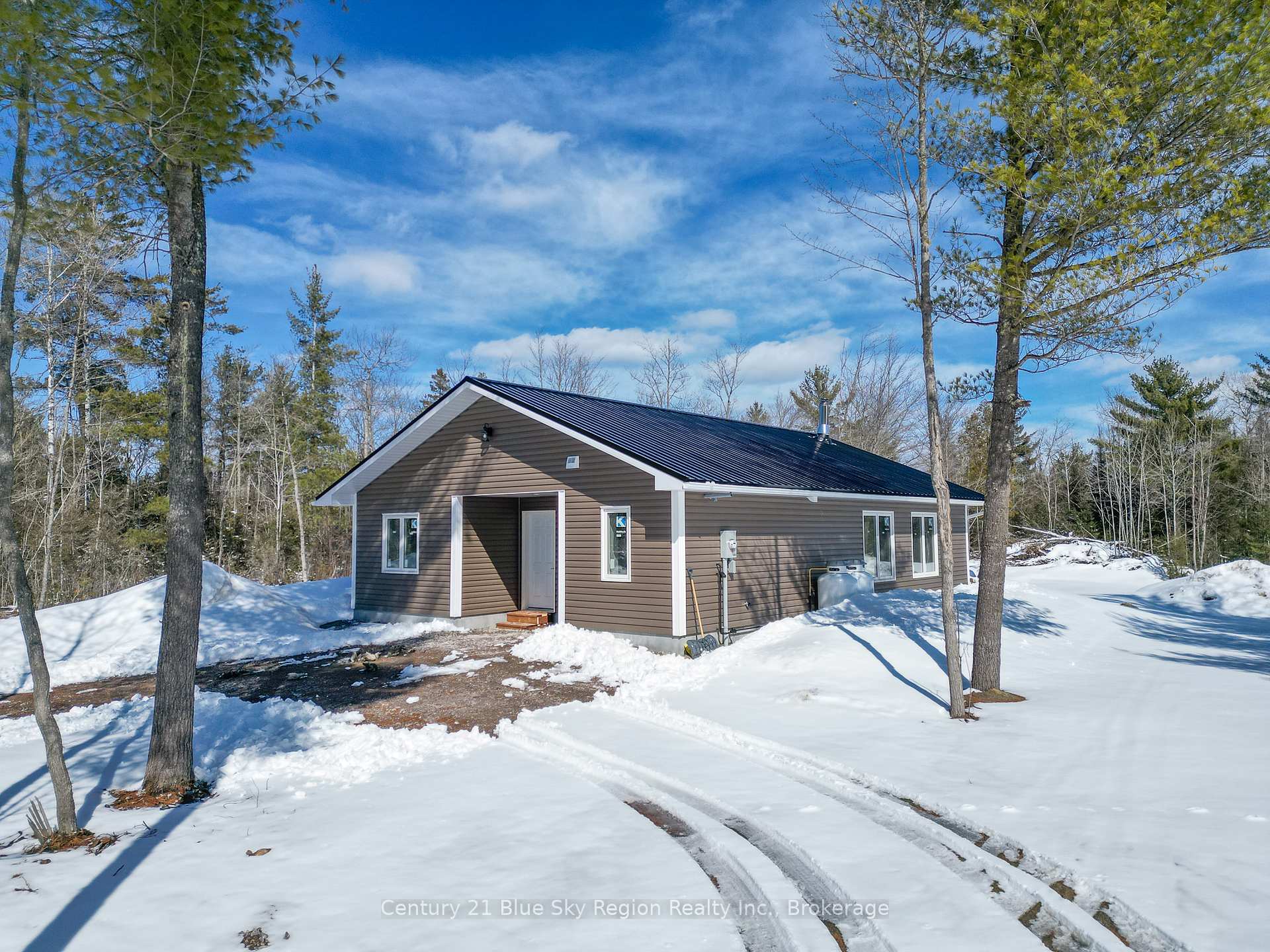 Front of 79 Leduc Road
