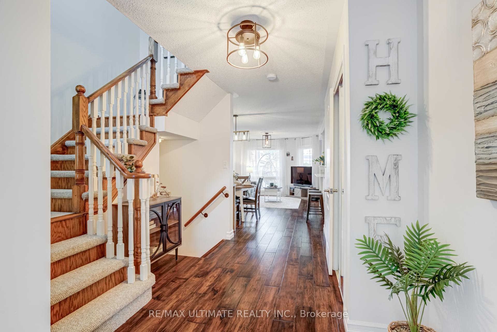 Photo 4 of 30 Primeau Avenue, Whitby, Brooklin — HOMEH