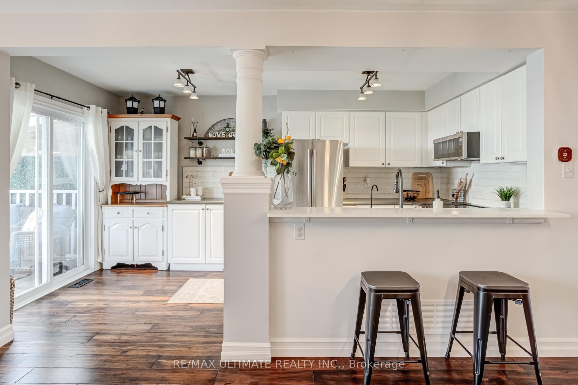 Photo 14 of 30 Primeau Avenue, Whitby, Brooklin — HOMEH