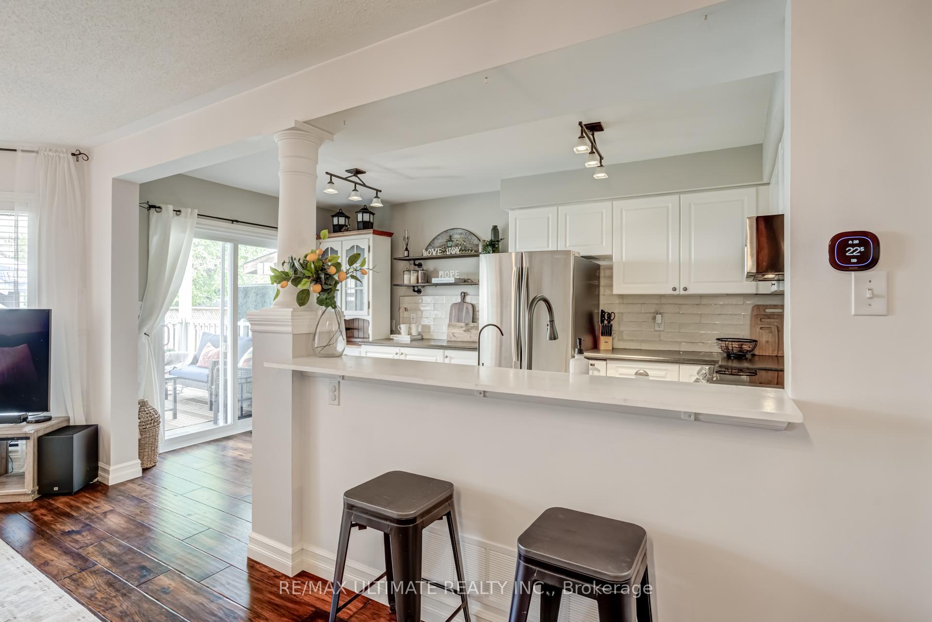 Photo 15 of 30 Primeau Avenue, Whitby, Brooklin — HOMEH