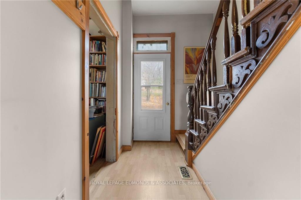 Photo 4 of 165 Bonnechere Street E, Bonnechere Valley, Eganville/Bonnechere Twp — HOMEH