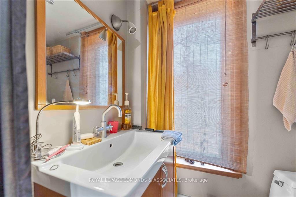 Photo 15 of 165 Bonnechere Street E, Bonnechere Valley, Eganville/Bonnechere Twp — HOMEH