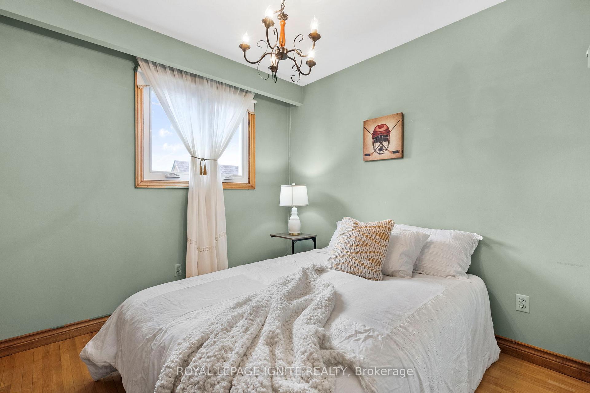 Photo 17 of 29 Ellerby Square N, Vaughan, West Woodbridge — HOMEH