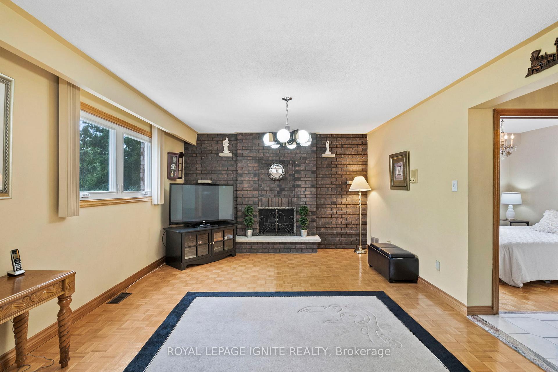 Photo 34 of 29 Ellerby Square N, Vaughan, West Woodbridge — HOMEH